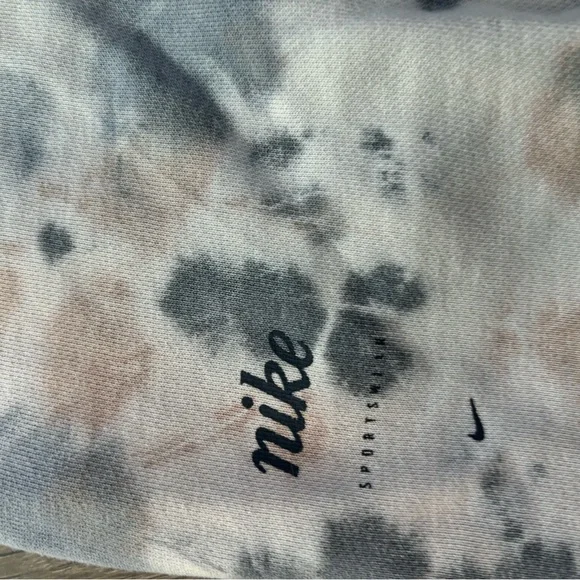 Nike Tie-Dye Hoodie and Joggers Set - Gray and Pink - Picture 10 of 14
